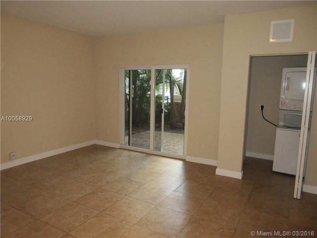 11 ANTILLA CONDO - Residential Lease