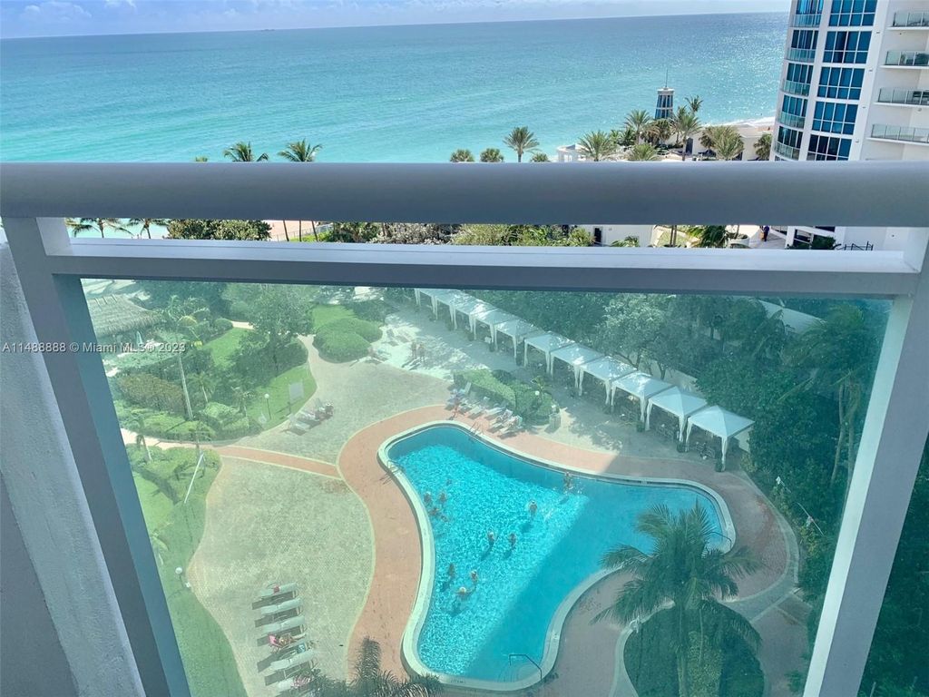 Photo of 3001 S Ocean Dr #1021, Hollywood, FL 33019 (MLS # A11488888)