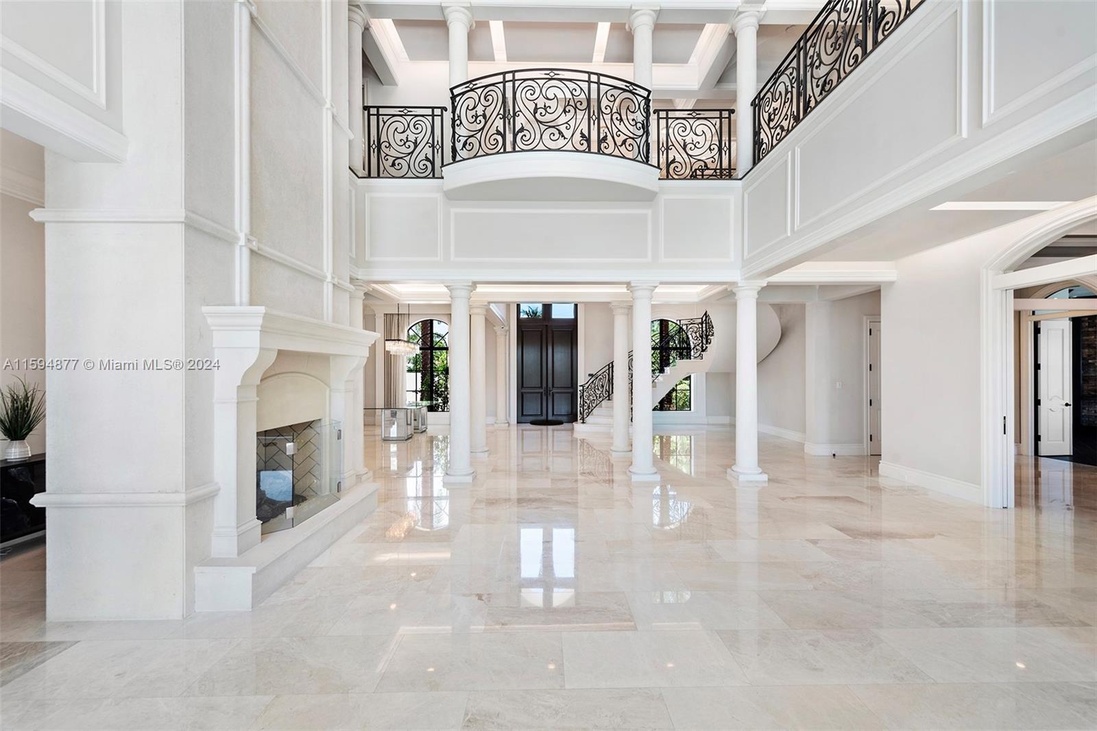 CORAL RIDGE COUNTRY CLUB - Residential