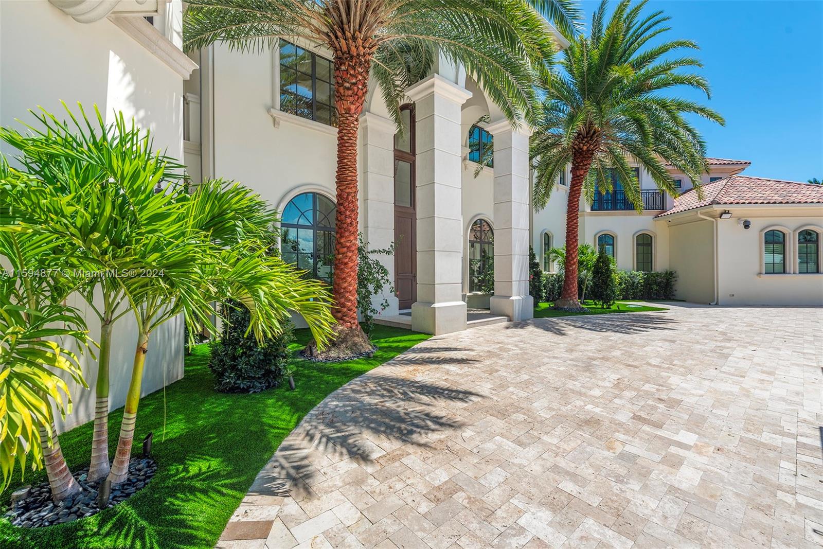 CORAL RIDGE COUNTRY CLUB - Residential