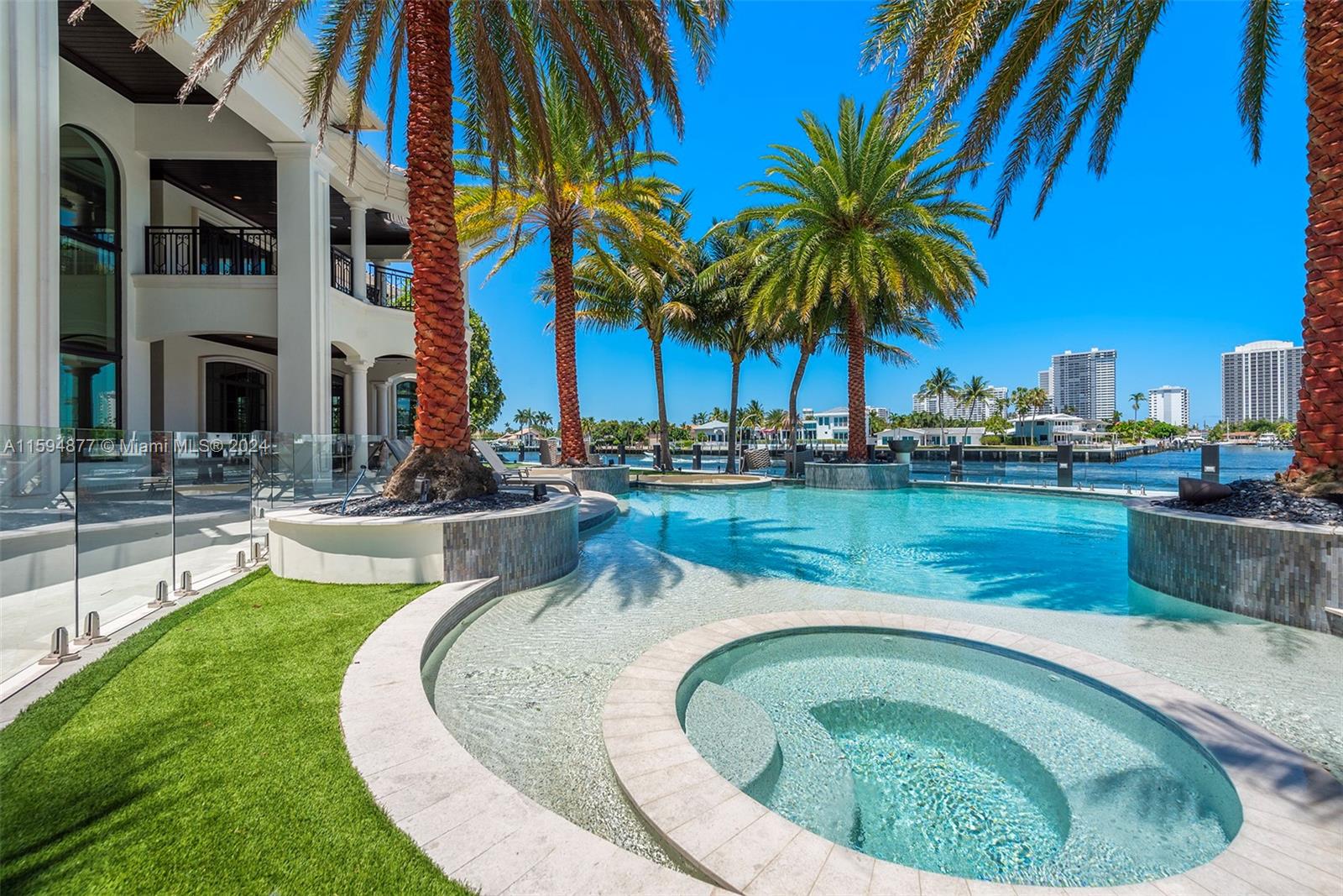 CORAL RIDGE COUNTRY CLUB - Residential