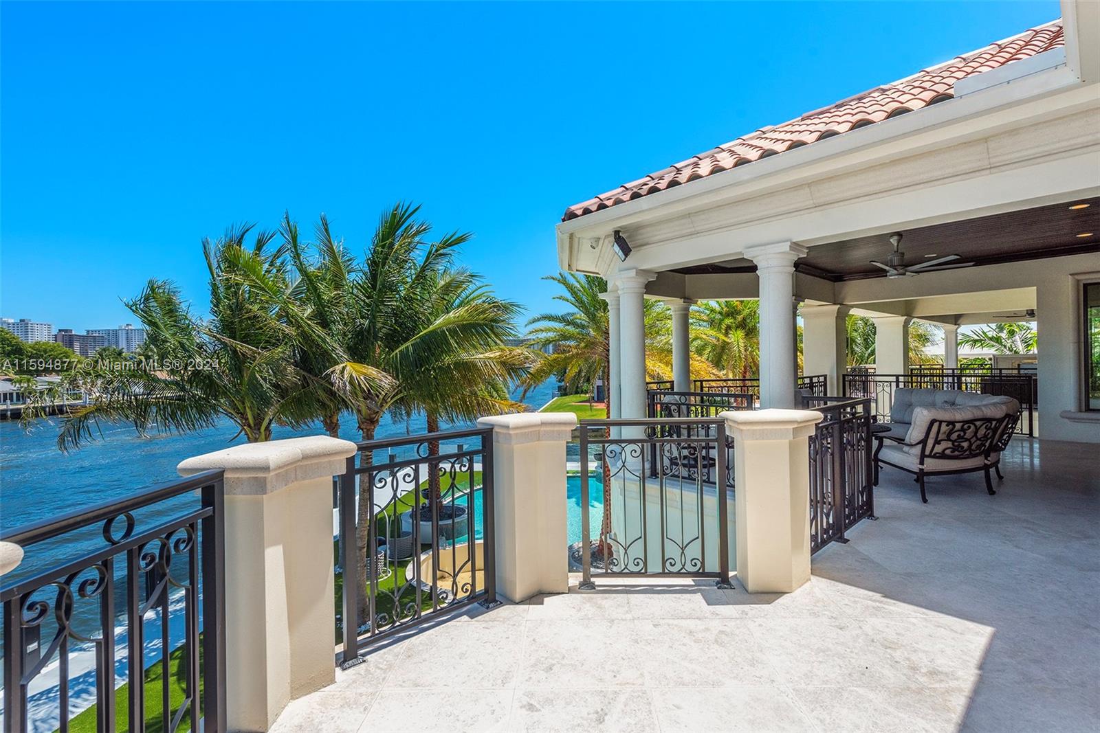 CORAL RIDGE COUNTRY CLUB - Residential