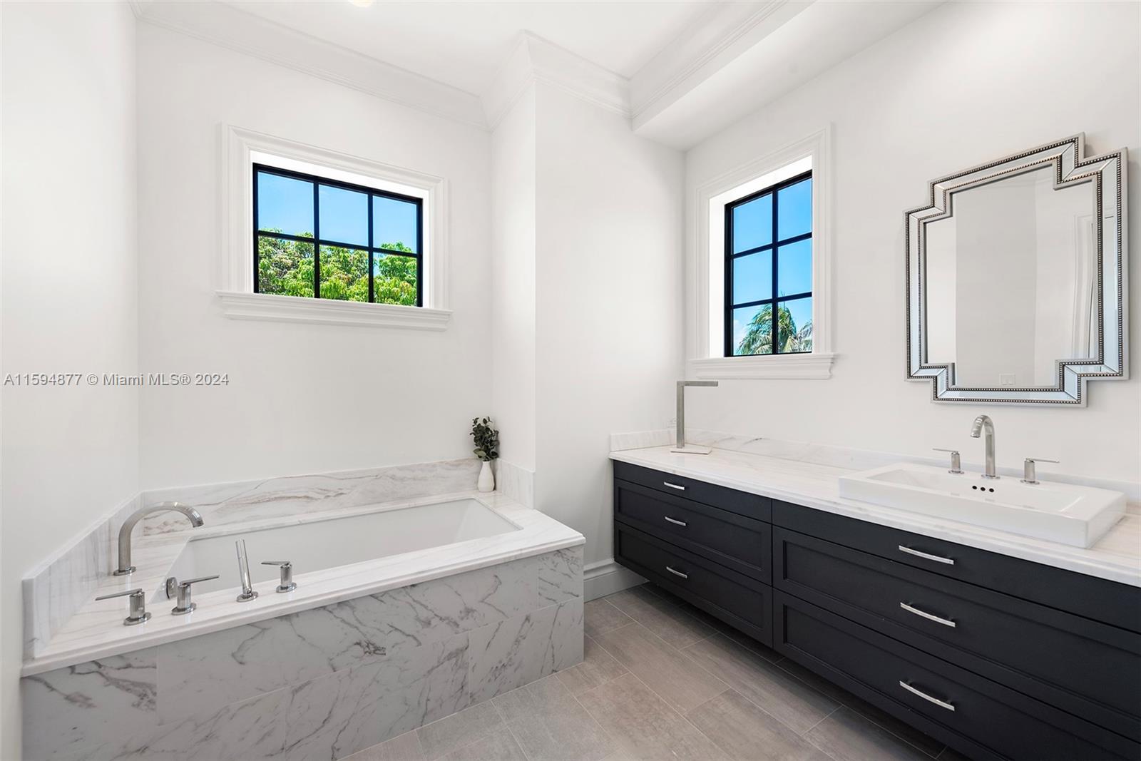 CORAL RIDGE COUNTRY CLUB - Residential