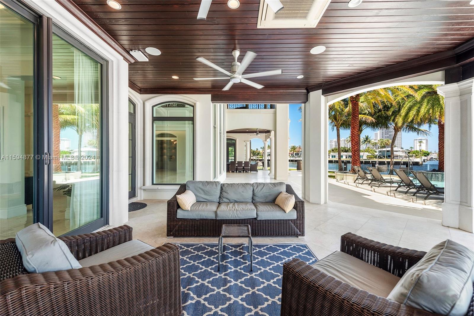 CORAL RIDGE COUNTRY CLUB - Residential