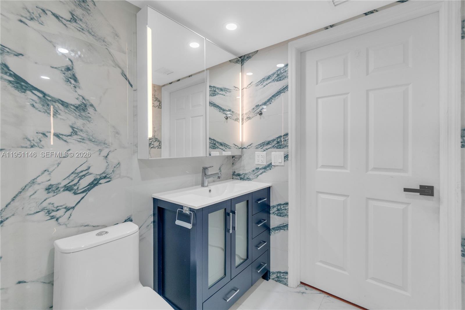 THE MARK ON BRICKELL COND - Residential