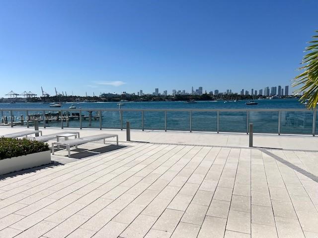 MIRADOR 1000 CONDO - Residential