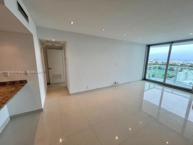 MIRADOR 1000 CONDO - Residential