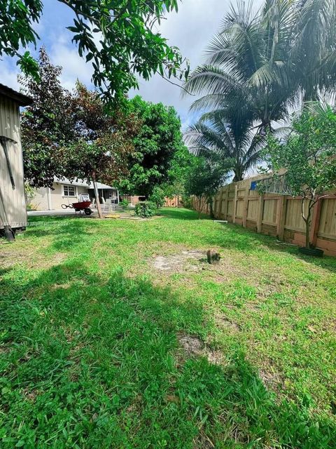 A home in Pembroke Pines