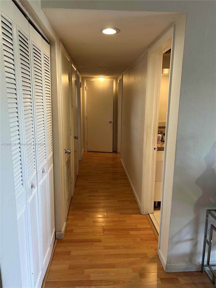 VILLAS OF MIAMI LAKES CON - Residential Lease