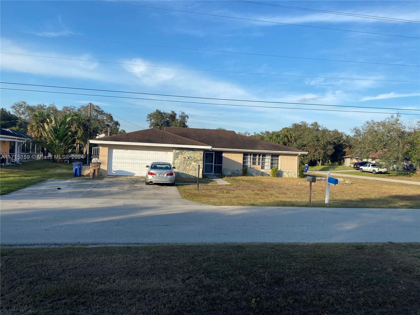 LEHIGH ACRES - Residential