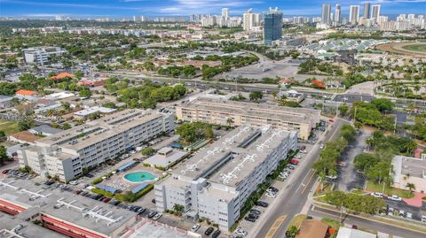 329 SE 3rd St 103R Hallandale Beach FL 33009