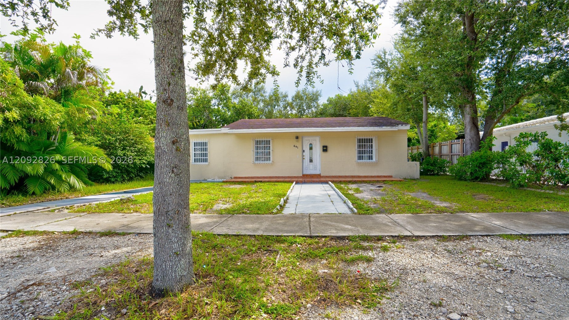641 SW 62nd Ave