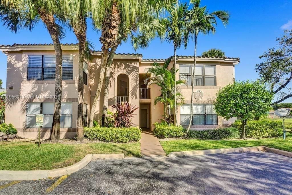 Photo of 2736 S University Dr #1201, Davie, FL 33328 (MLS # A11956013)
