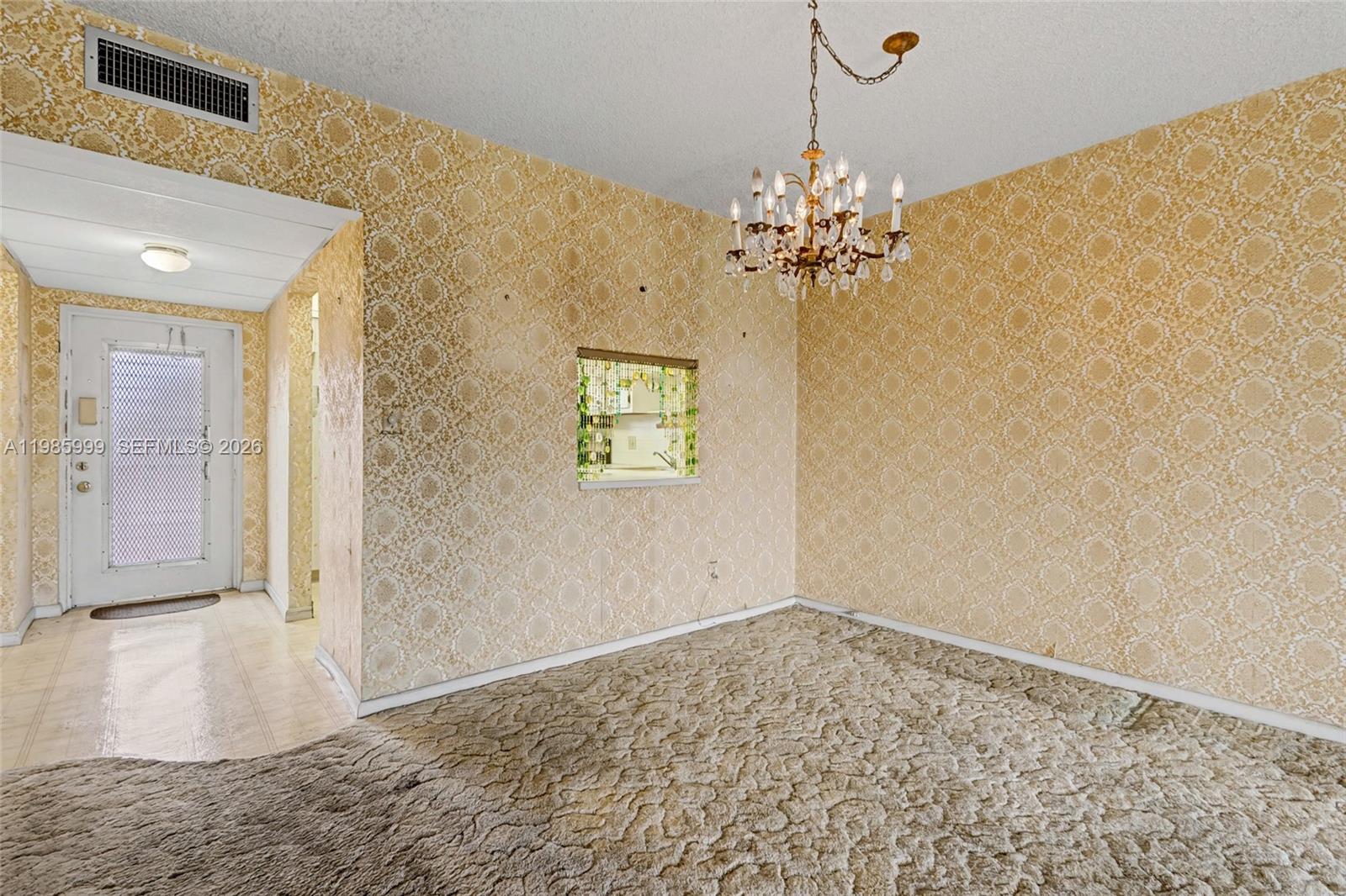 ORIOLE GOLF & TENNIS CLUB - Residential