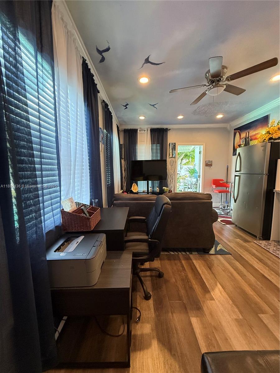 LAUDERDALE LAKES EAST GAT - Residential Lease