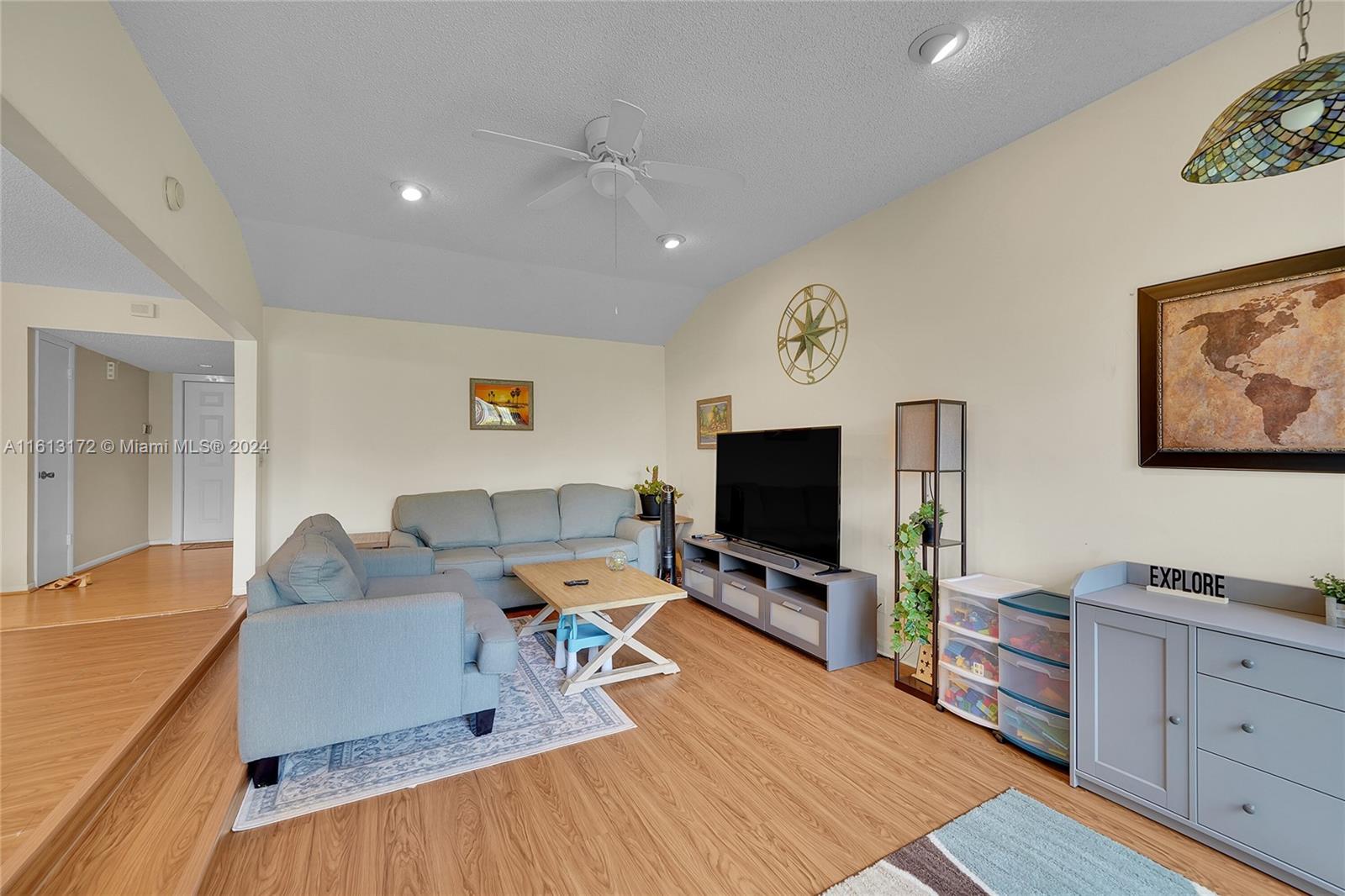 LAKEWOOD ON THE GREEN SEC - Residential