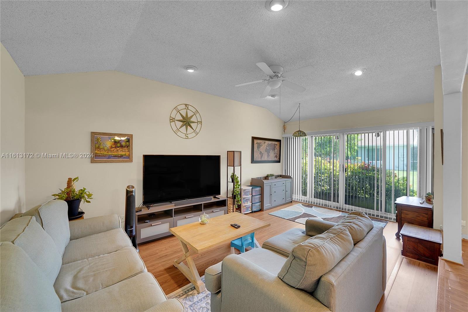 LAKEWOOD ON THE GREEN SEC - Residential