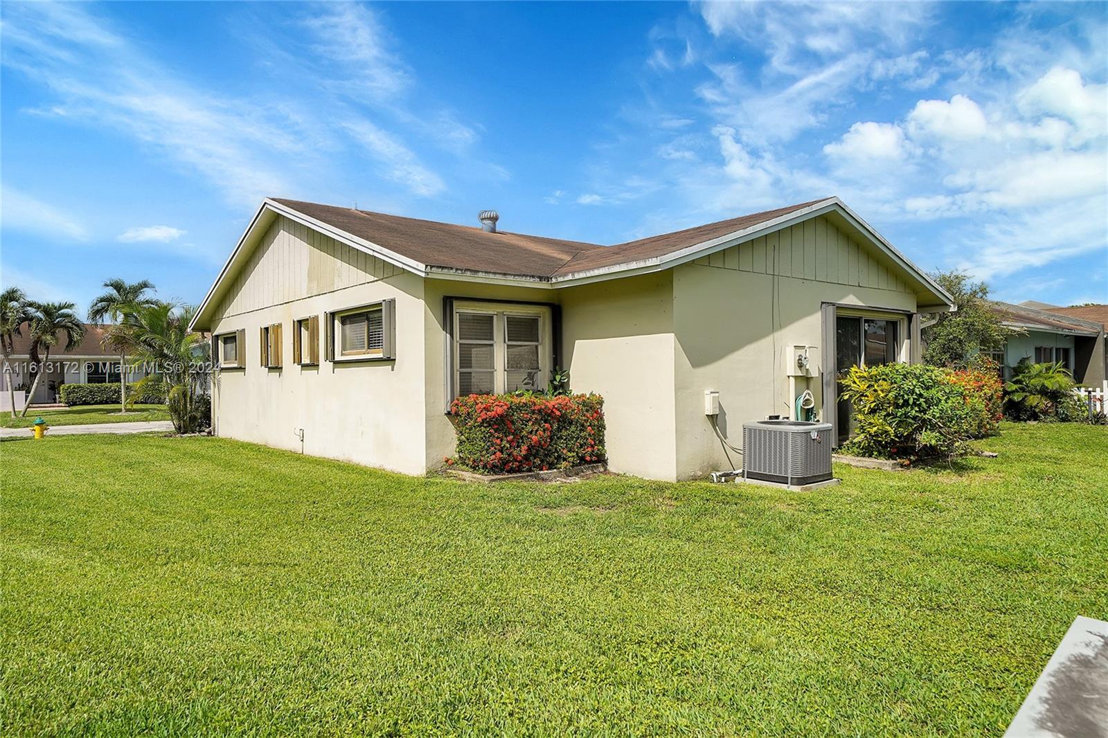 LAKEWOOD ON THE GREEN SEC - Residential