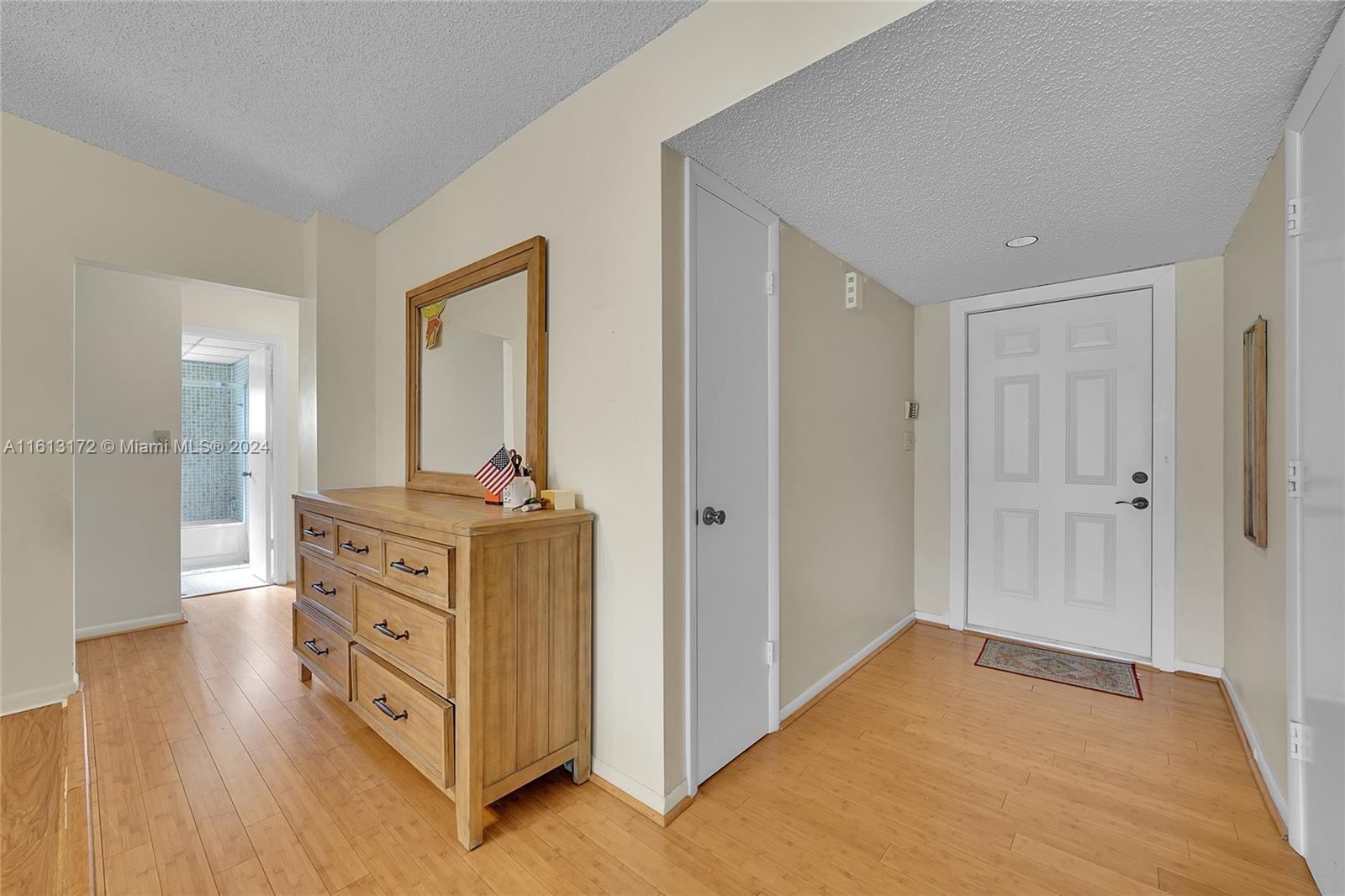 LAKEWOOD ON THE GREEN SEC - Residential