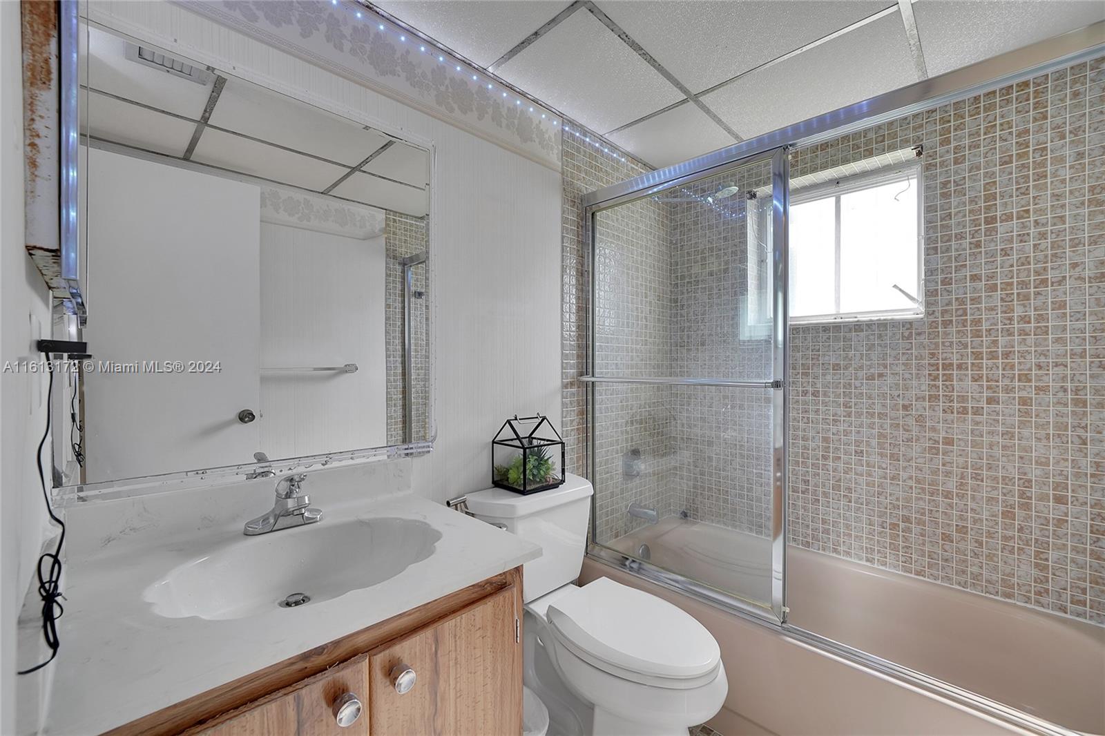 LAKEWOOD ON THE GREEN SEC - Residential