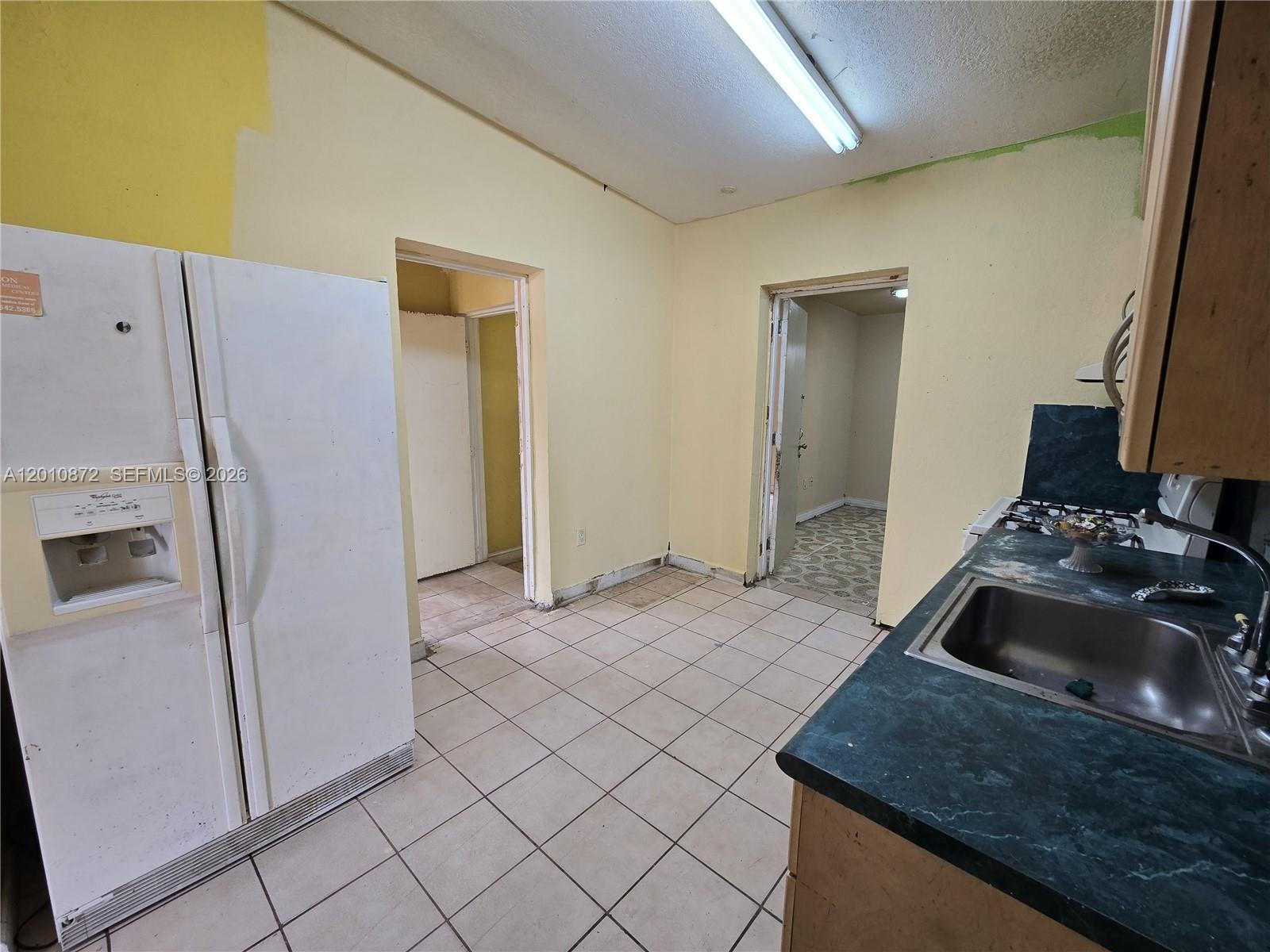 HIALEAH 13TH ADDN AMD PL - Residential
