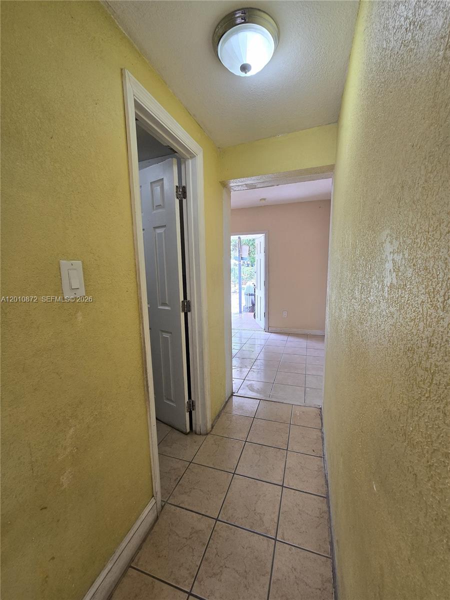 HIALEAH 13TH ADDN AMD PL - Residential