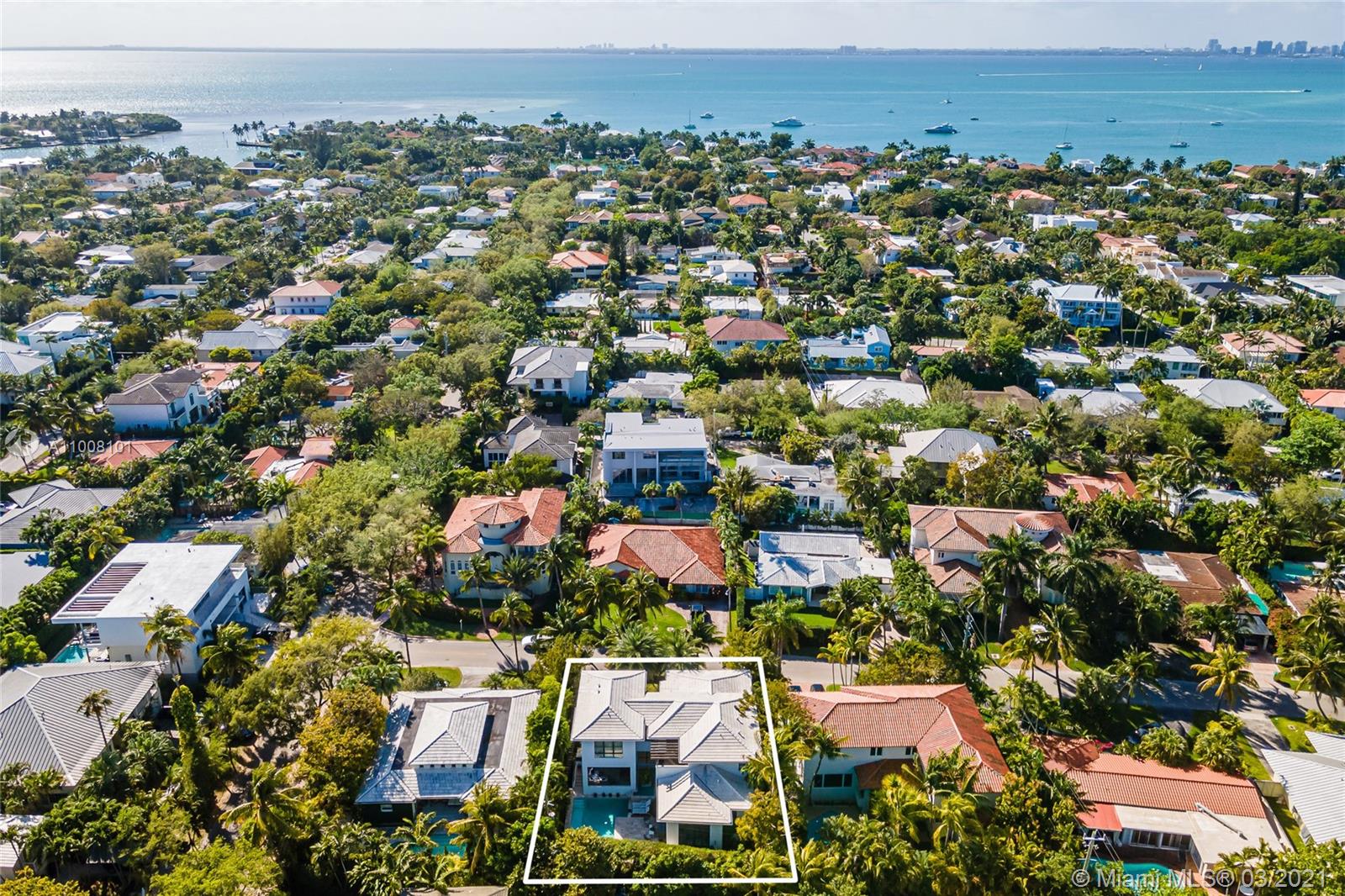 TROPICAL ISLE HOMES SUB - Residential