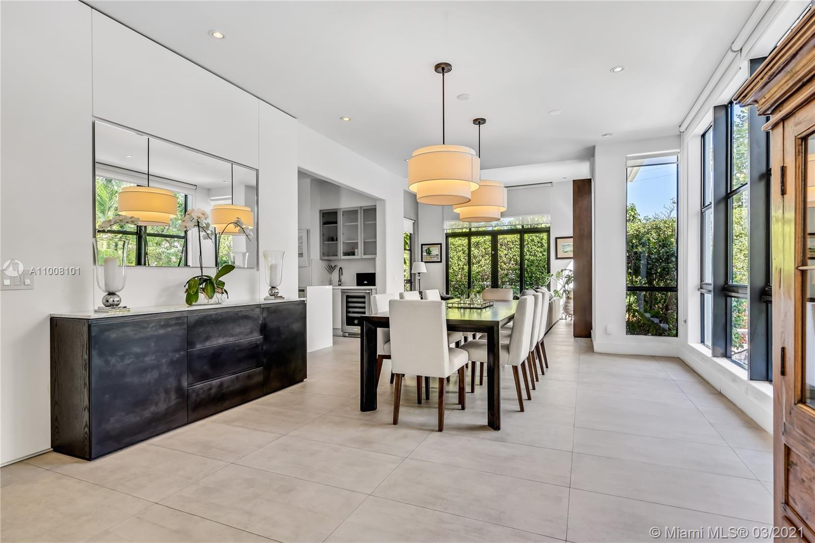 TROPICAL ISLE HOMES SUB - Residential