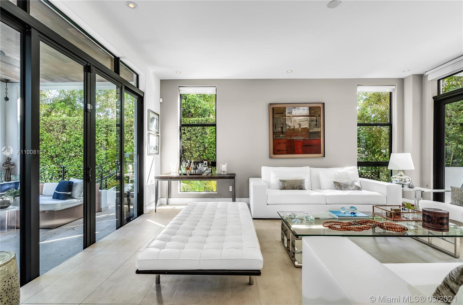 TROPICAL ISLE HOMES SUB - Residential