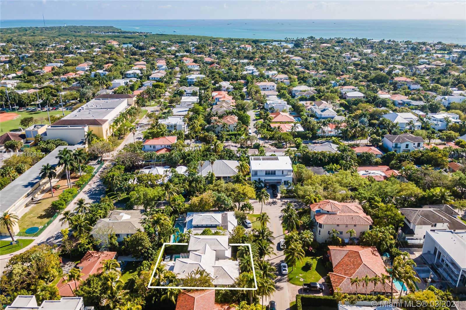 TROPICAL ISLE HOMES SUB - Residential