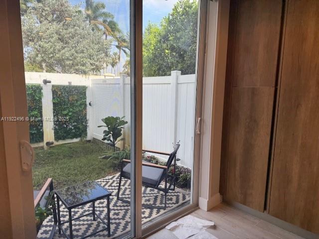 MERRICK SQUARE - Residential