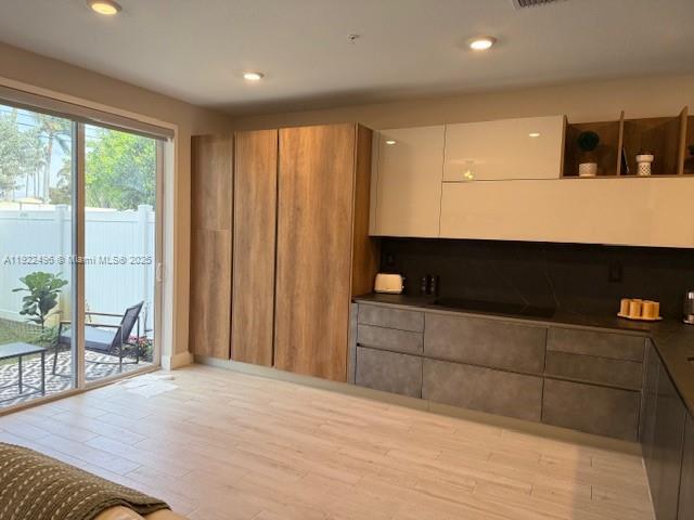 MERRICK SQUARE - Residential