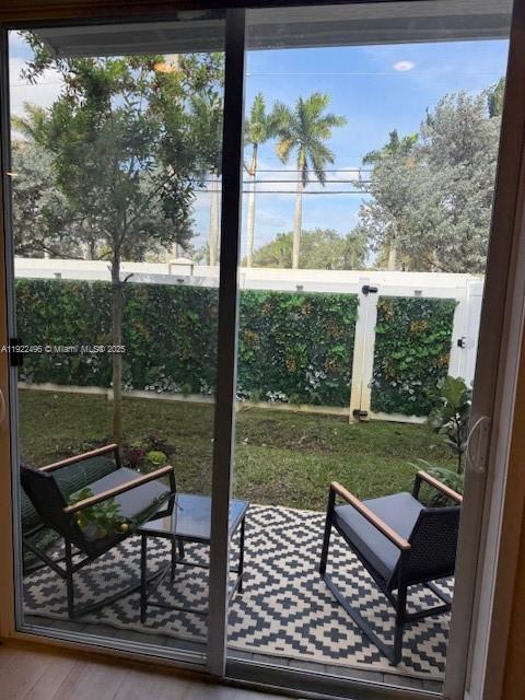 MERRICK SQUARE - Residential