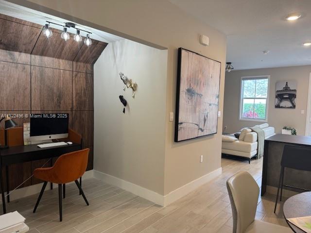 MERRICK SQUARE - Residential