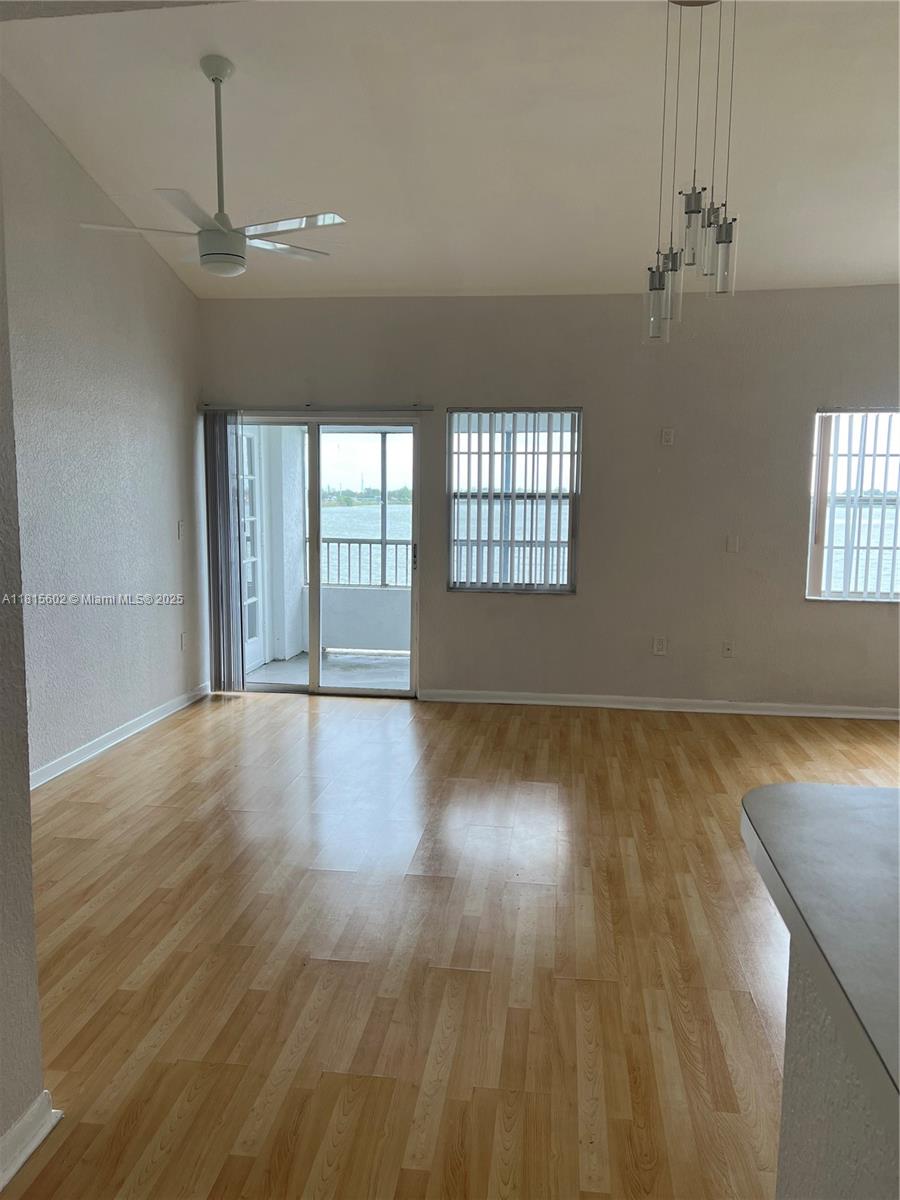 Rental Property at 2811 N Oakland Forest Dr 304, Oakland Park, Miami-Dade County, Florida - Bedrooms: 2 
Bathrooms: 2  - $2,104 MO.
