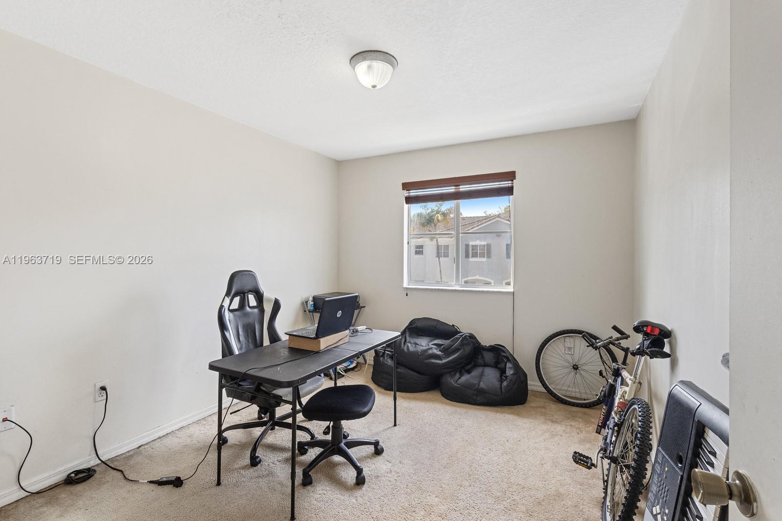 VENETIA GROVE - Residential