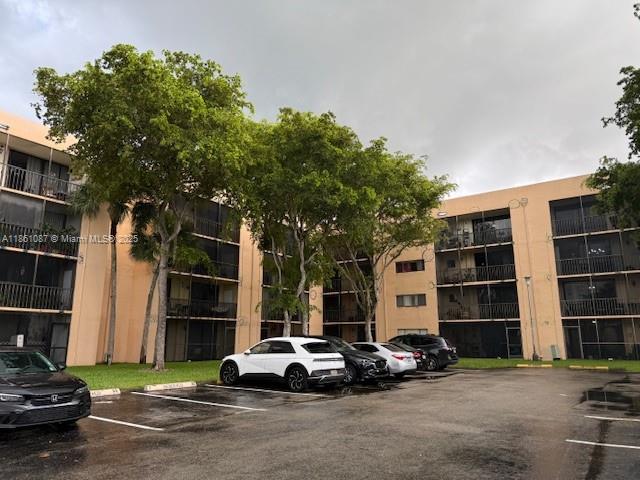 HORIZONS WEST CONDO #2 - Residential