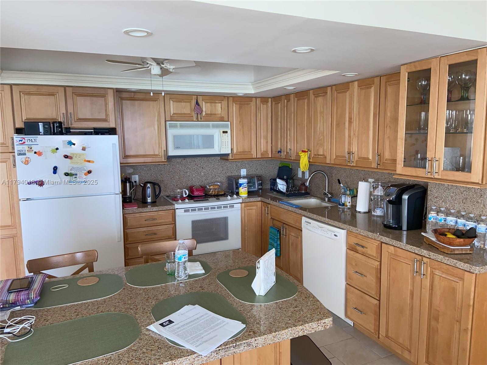 PARKER DORADO CONDO - Residential