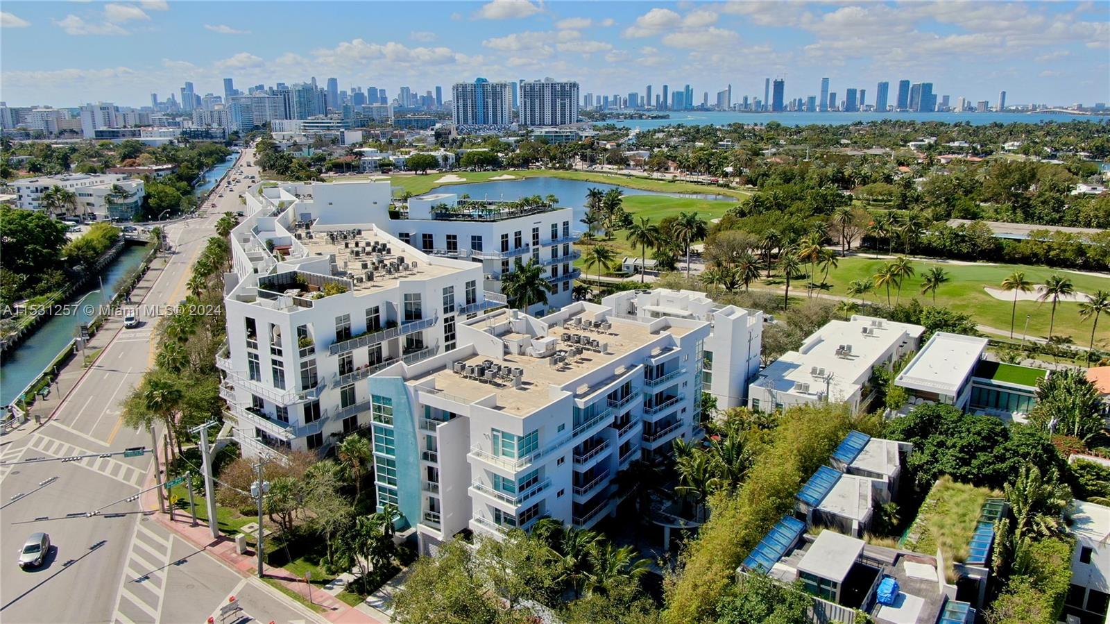 Property for Sale at 2020 Prairie Ave 401, Miami Beach, Miami-Dade County, Florida - Bedrooms: 2 
Bathrooms: 2  - $825,000