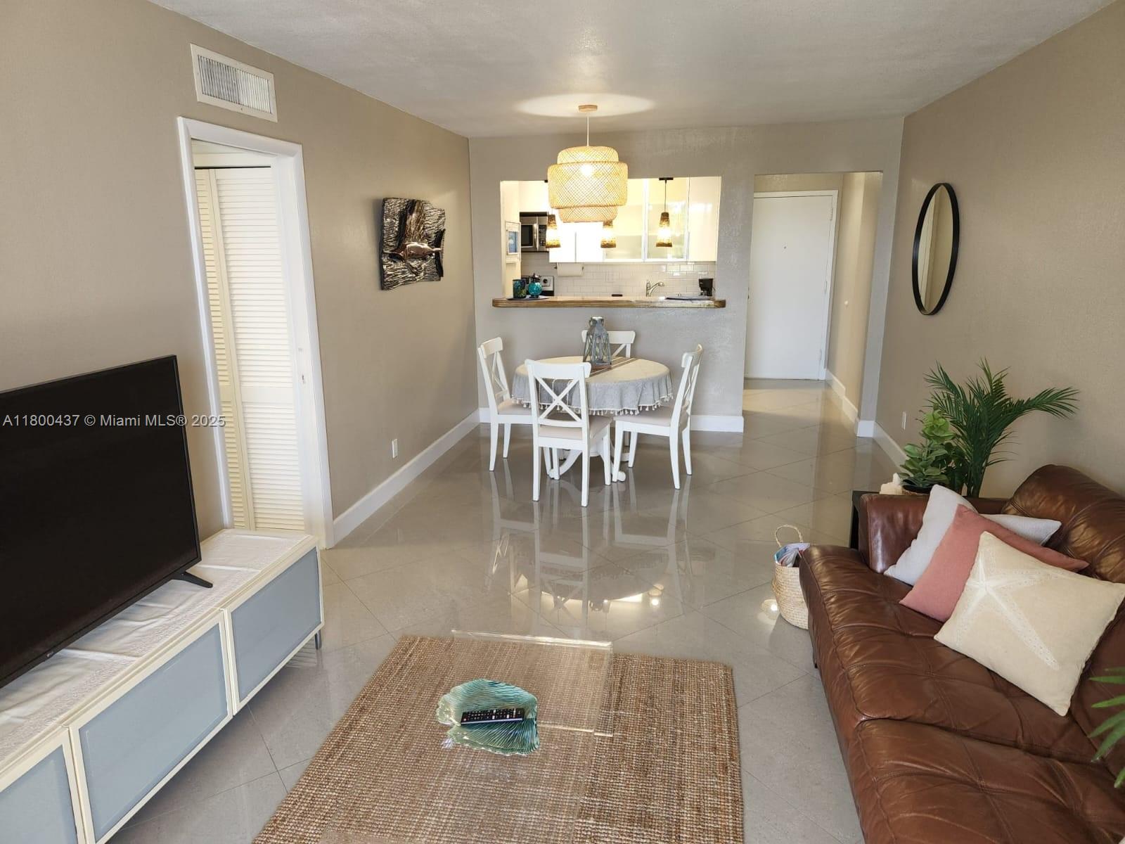 SUMMER SEA - Residential