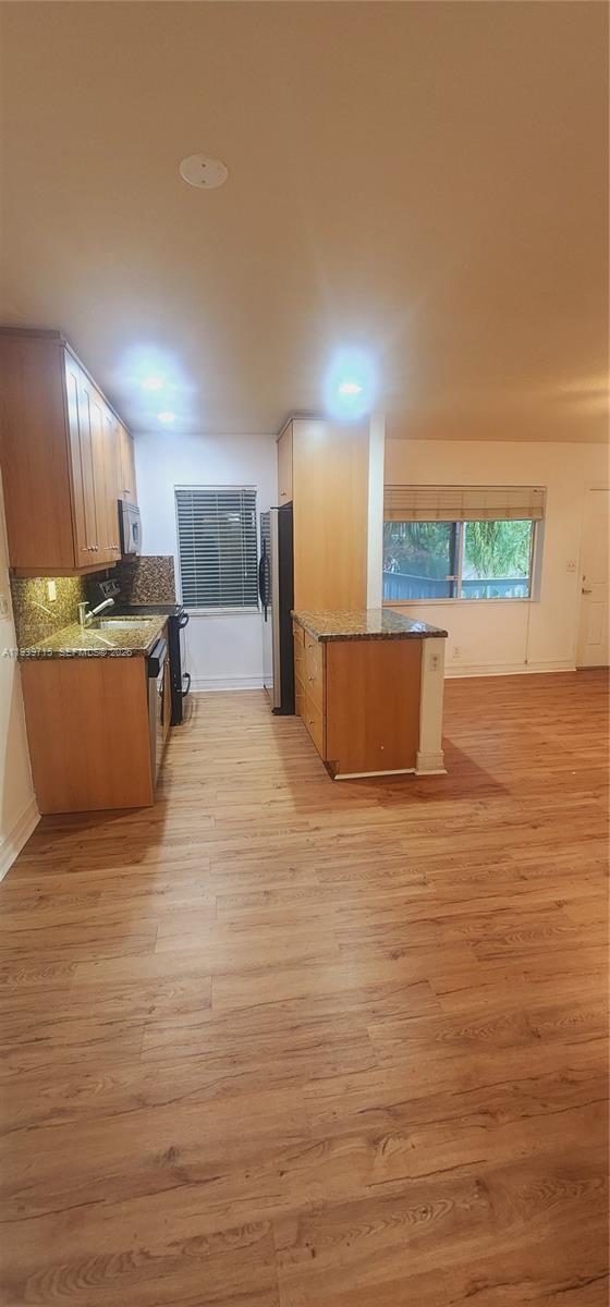 CASCADE AT HOLLY HEIGHTS - Residential