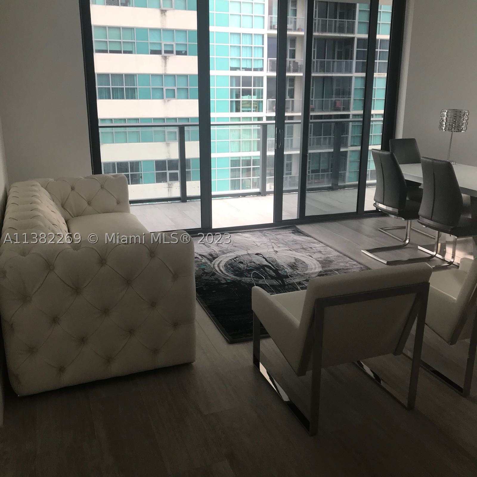 121 NE 34th St 2601