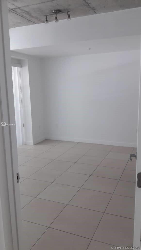 FOUR MIDTOWN MIAMI CONDO - Residential Lease