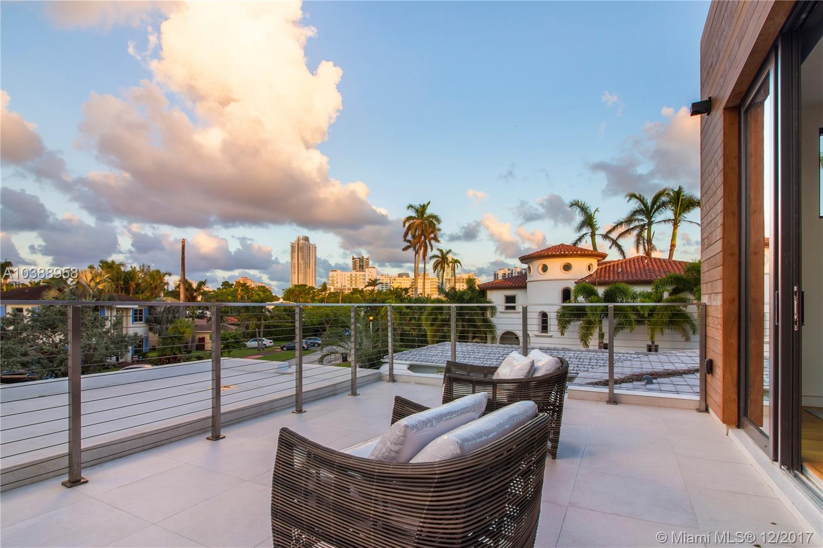 BEACH VIEW ADDN PB 16-10 - Residential