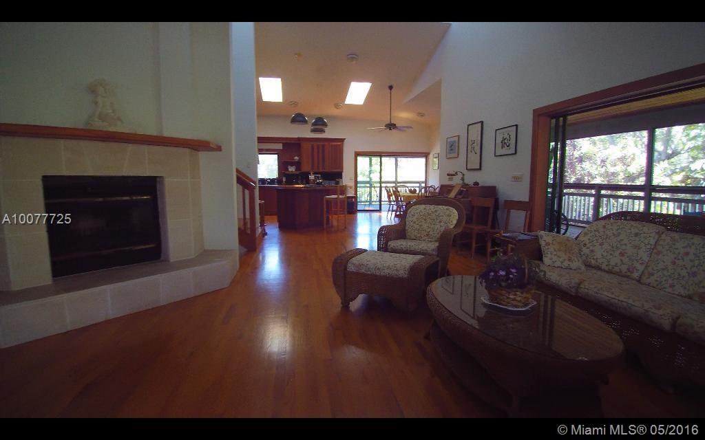 Pine Tree Estates - Residential