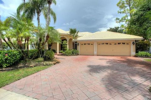 Single Family Residence in Wellington FL 892 Cedar Cove Rd Rd 1.jpg