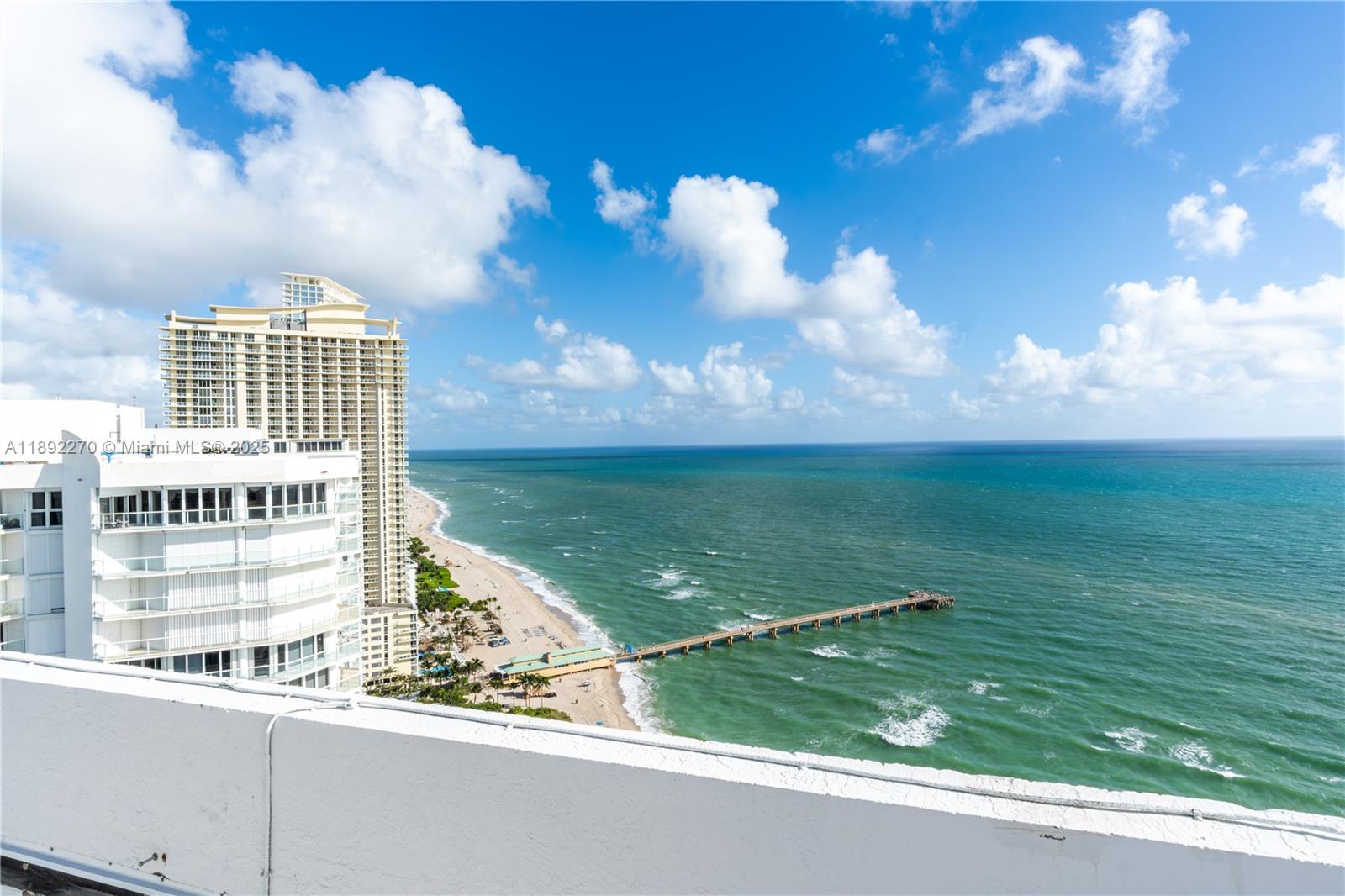 OCEANIA I CONDO - Residential