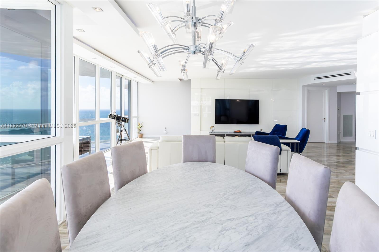 OCEANIA I CONDO - Residential