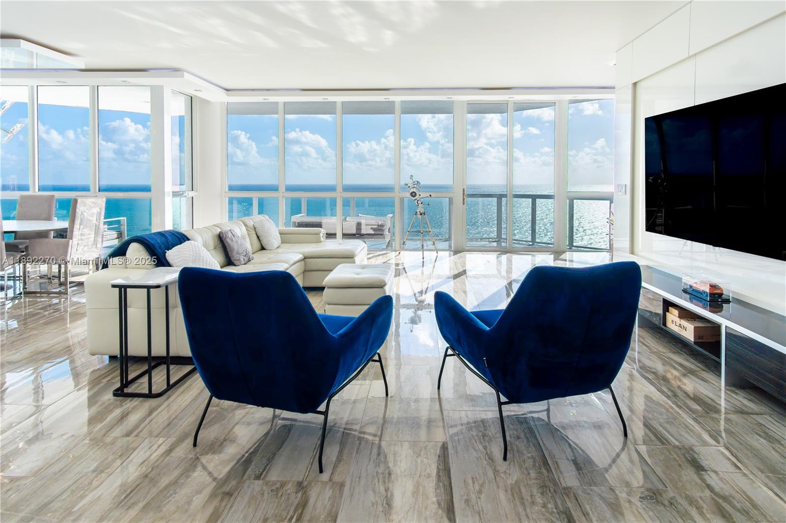 View photos, virtual tours, details... 16425 Collins Ave OS16A