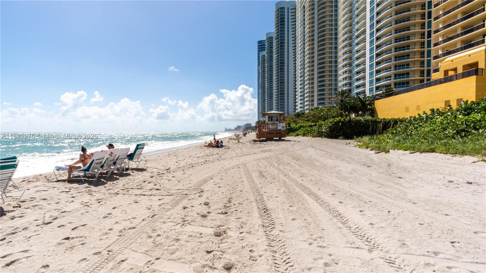 OCEANIA I CONDO - Residential